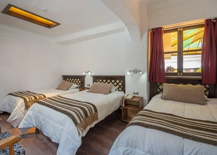 Oblitas Plaza De Armas 3*